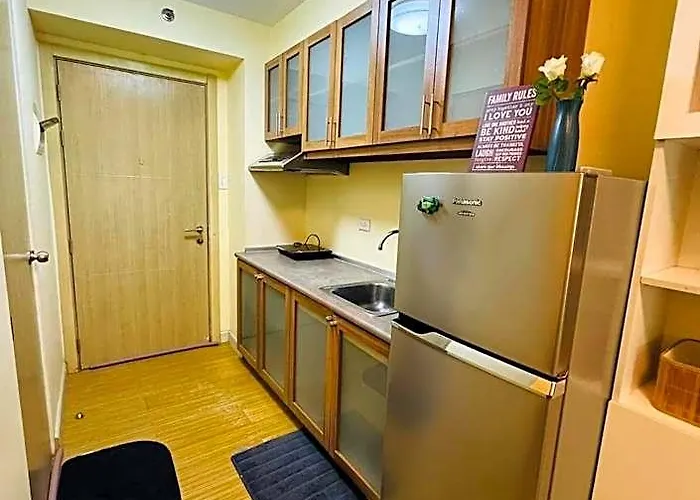Taguig 1 Bedroom With Balcony Near Bgc * マニラ市