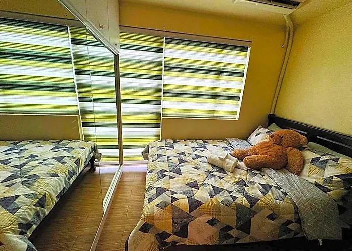 ホテル Taguig 1 Bedroom With Balcony Near Bgc *